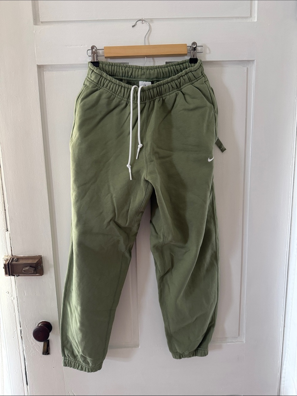 Men’s Nike Sweatpants XS sage green